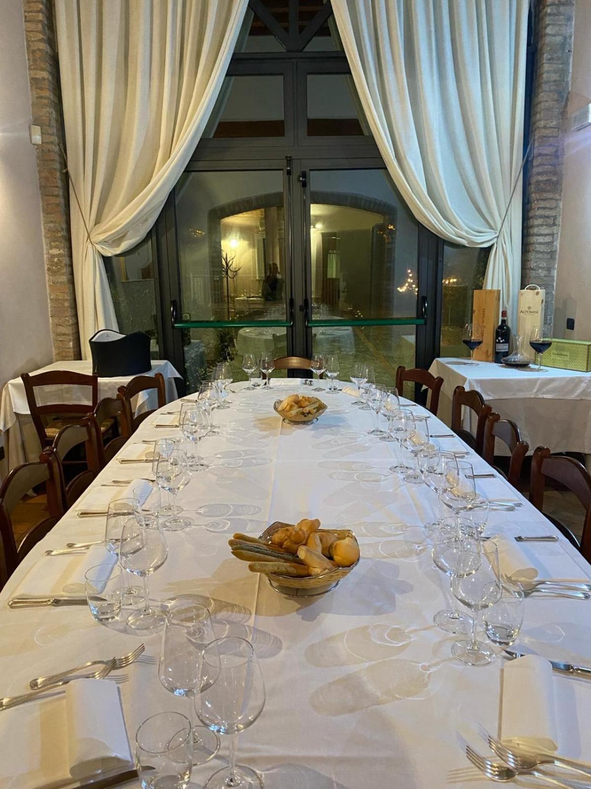 Locanda Corte Ruspecchio Bed and Breakfast Quattro Castella Buitenkant foto