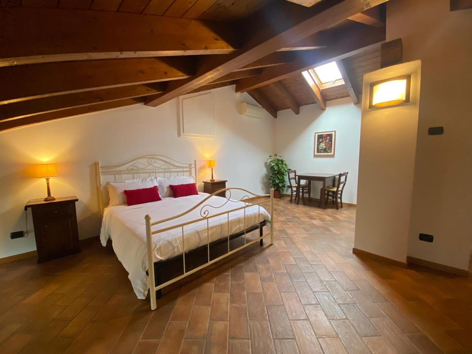 Locanda Corte Ruspecchio Bed and Breakfast Quattro Castella Buitenkant foto